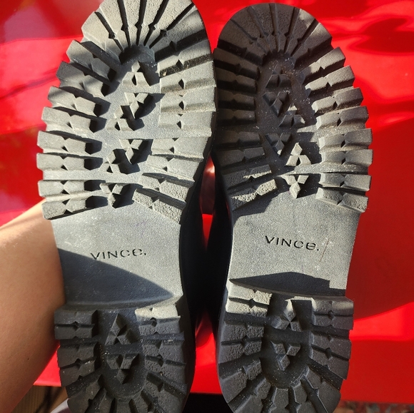 Vince Cabria Womens Water Resistant Leather Chelsea Boot Zip Front Lug 7.5 38.5 - Picture 11 of 11